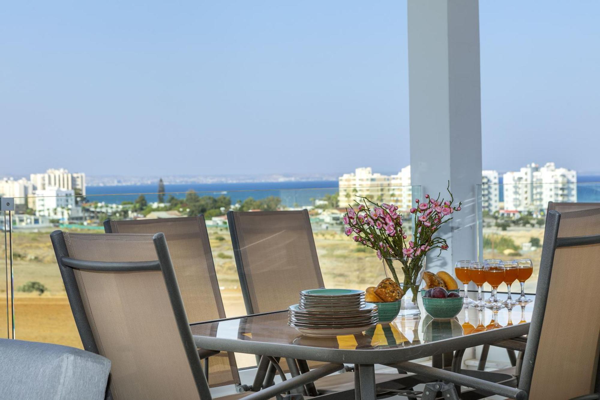 Majestic Sunset Salt Views Appartement Larnaca